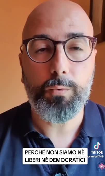 Non siamo liberi e democratici