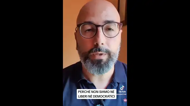 Non siamo liberi e democratici